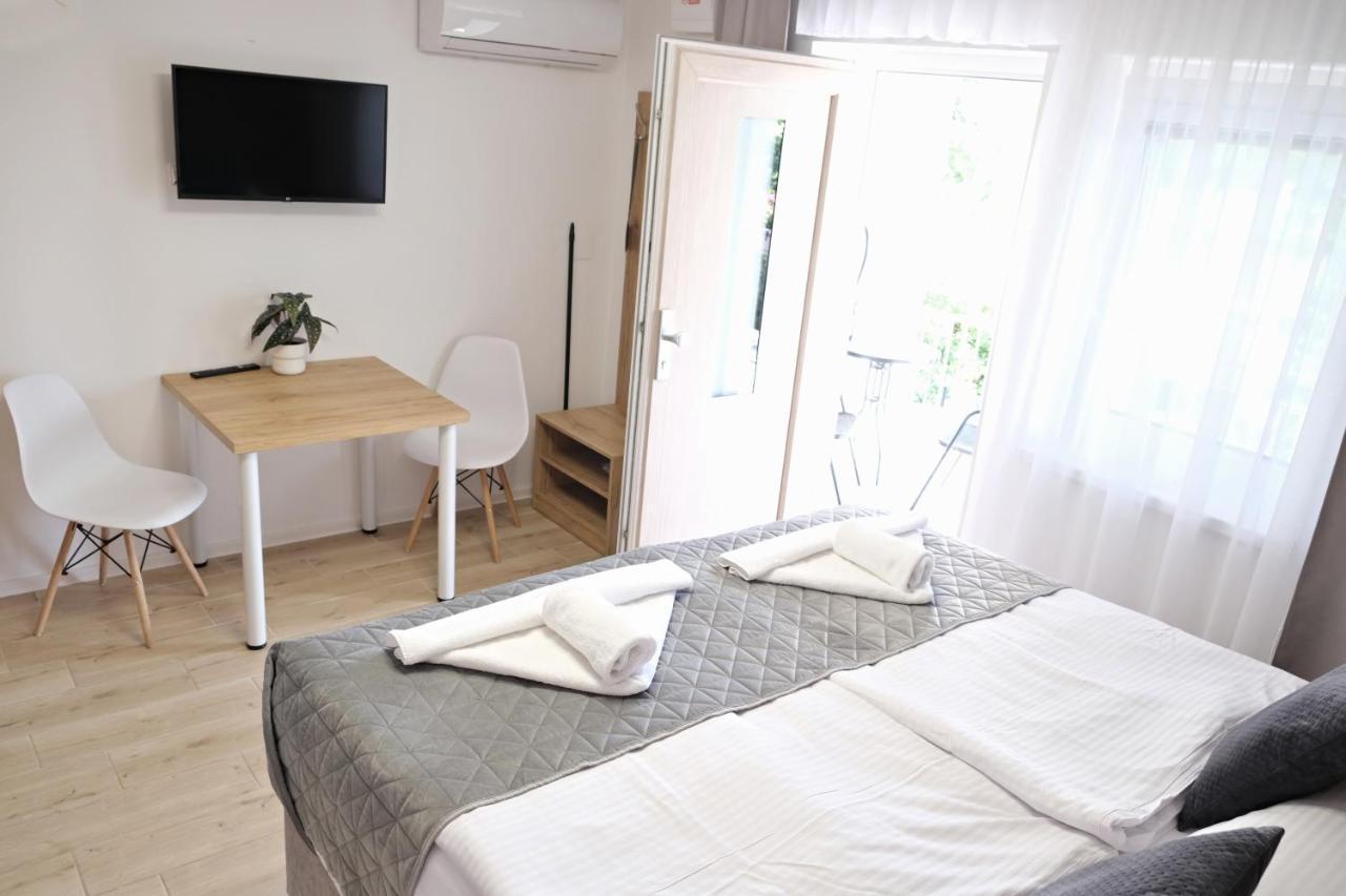 Apartmánový dům na kolonádě Lednice Exterior foto